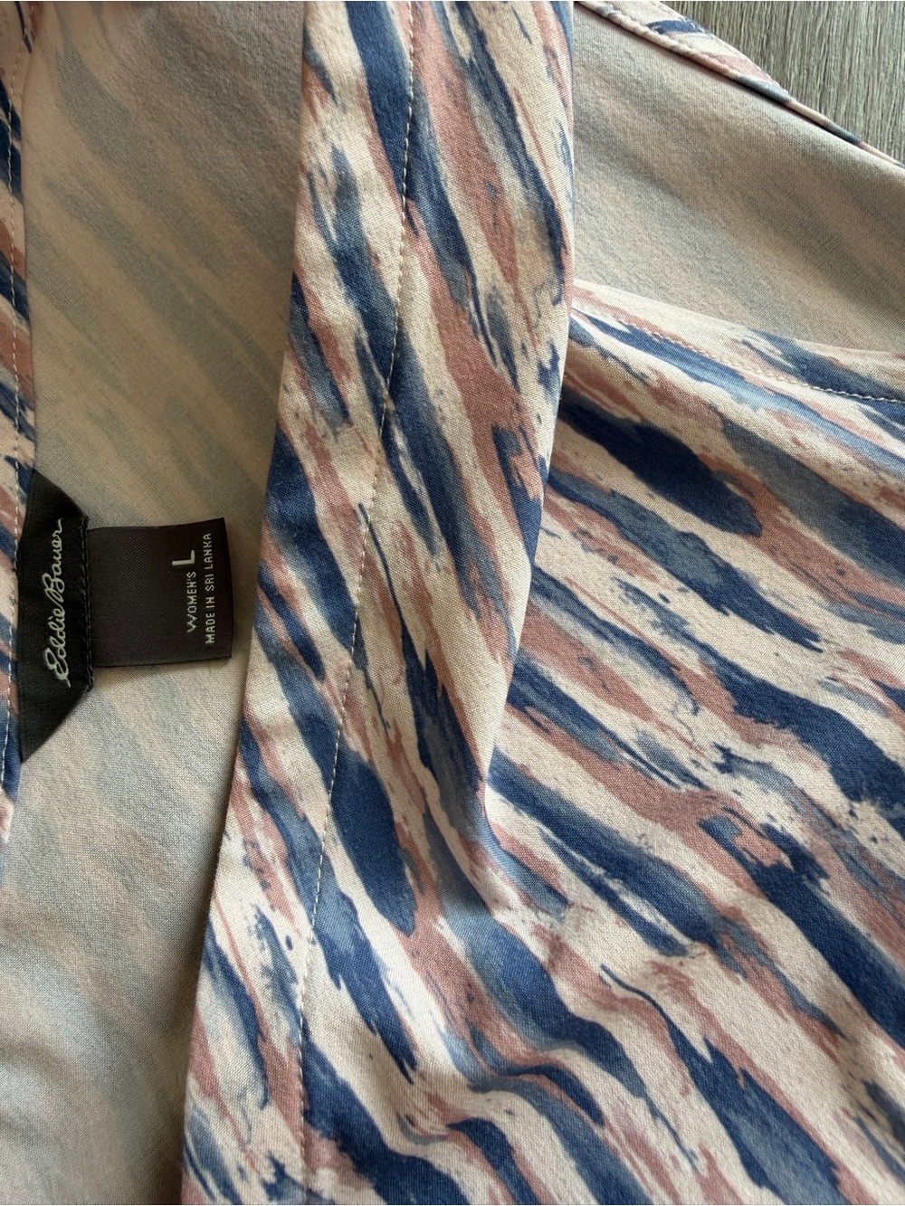 Eddie Bauer Pink & Navy Patterned V-Neck Sleeveless Top Size Large - Picture 7 of 10